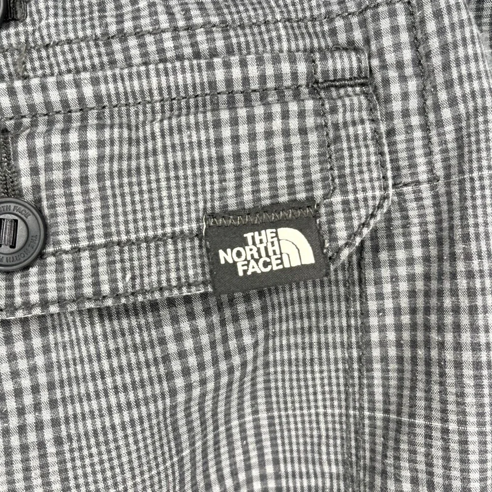 The North Face Mens Shorts 38 Grey Plaid Reflective Flat Front Button Fly Casual